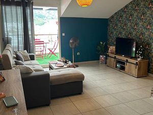 Location T2 ST DENIS meublé