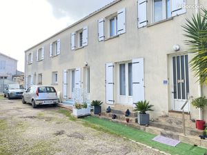 Immeuble 335 m² Saujon