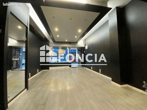 Local commercial 32 m²