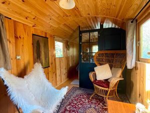 Location au mois - Roulotte- 2 hectares de jardin