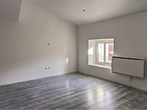 Studio 26 m2 place république