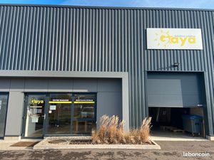 Local d’activité entièrement aménagé 153 m² + mezzanine