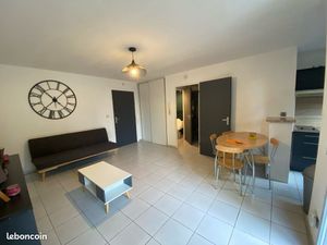 Appartement T2 croix daurade avec piscine et places de parking