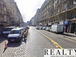 Local commercial 190 m²