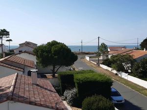 Rare sur le secteur de la Tranche sur Mer à 90m de la plage