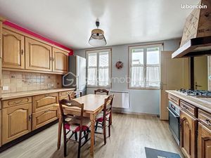 Maison 4 pièces 197 m²