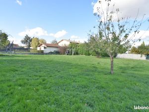 Terrain 563 m² Saint Laurent De Mure