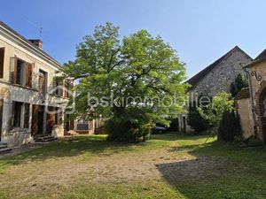 Maison 7 pièces 250 m²