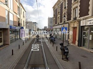 Local commercial 105 m²