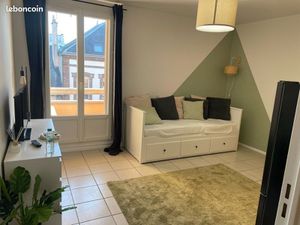 ? studio vendu meublé et loué