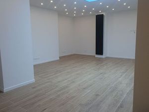 Superbe local a louer à Neuilly sur Seine