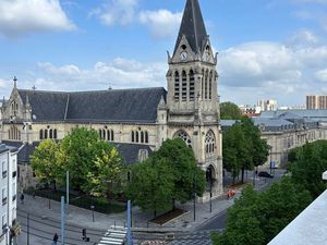 Boutique 400 m² ST DENIS