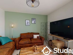 Chambre 1 pièce 9 m²