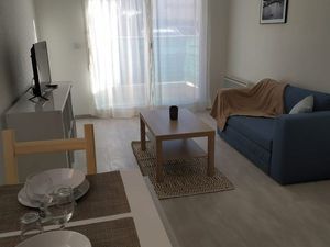 Appartement F2 meublé parking