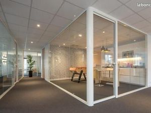 Vente de 215 m² de bureaux aménagés