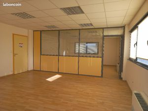Bureaux 113 m²