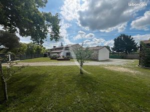 Longère 7 pièces 270 m²