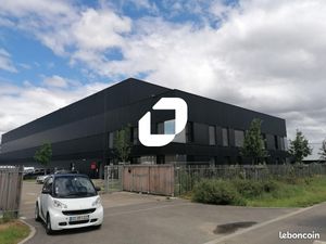 Local d'activité 2 883 m²