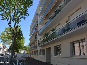 Locaux à usage de bureaux