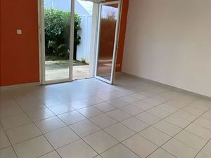 Appartement F2 Garche - 44 m2 - Cuisine semi-équipée / Terrasse / parking / Cave