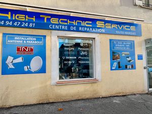 Local commercial / bureau à louer avec place de parking