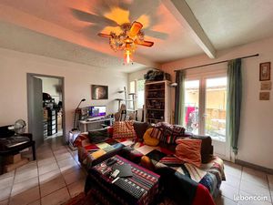 à louer – t3 rdc avec terrasse privative – centre-ville de tarbes – disponible le 1er mars