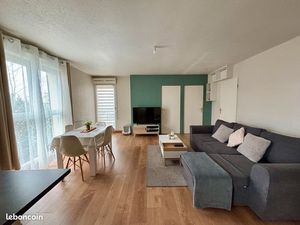 Appartement 55m2  non meublé  parking  balcon