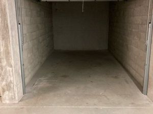 Loue garage de 14 m2   fermé et sécurisé