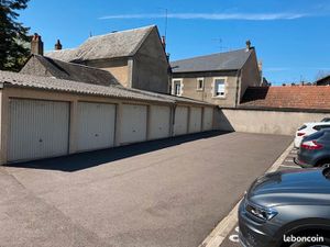 Garage dans residence securisee