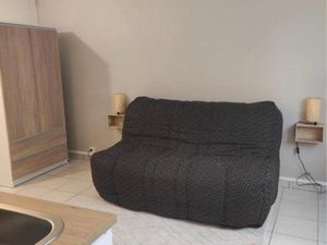 Studio proche des commerces