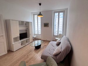 URGENT - T2 propre et fonctionnel Longchamp Saint Charles