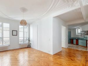 Appartement 3 pièces 76m2 Petite France
