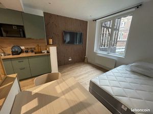STUDIO NEUF MEUBLÉ • 21 m2 . ROUEN HYPER CENTRE Quartier Vieux Marché/Gare