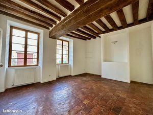 Location 3 pièces 73m2