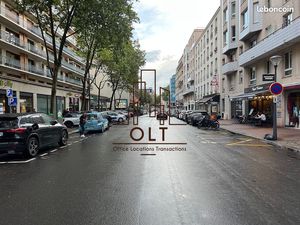 Local commercial 37 m² Issy-les-Moulineaux