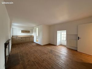 Studio 1 pièce 28 m²