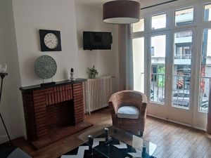 Appt 55m2 meublé  en plein centre ville