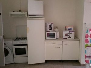 T2 50m2 meublé avec terrasse commune