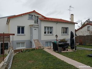 Pavillon 200 M2 4 chbres studio terrain