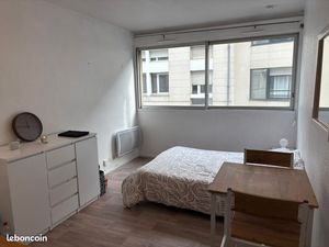 Studio meublé avec parking proche Victoire