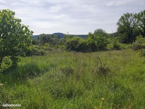 Terrain 2277 m² FLASSANS-SUR-ISSOLE