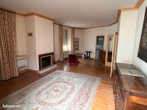 Appartement - 5 pièces - 115 m²