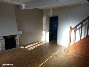 Maison de village mitoyenne avec jardin