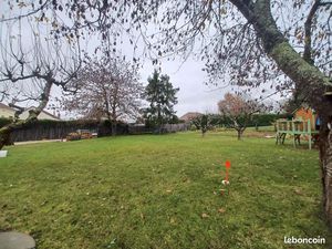 Terrain 683 m² Joué-lès-Tours