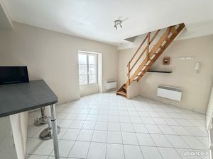 Issenheim appartement F1 en duplex