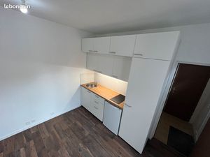 Studio 18 m2 en duplex à Coulommiers (secteur centre)