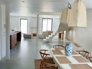 Maison style loft à louer à l’année