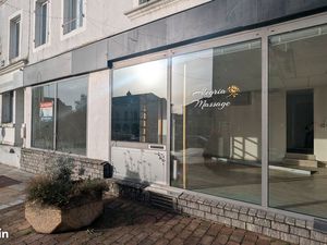 Location – 3 bureaux professionnels individuels (charges comprises) – loué centre