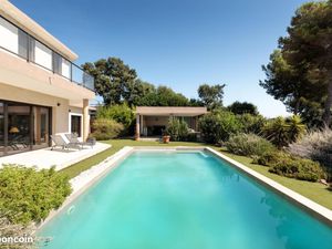 Villa 7 pièces 276 m²