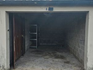 Garage à louer proche cirque